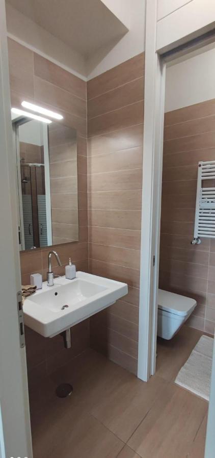 Santa Gilla Apartment Cagliari Exterior foto
